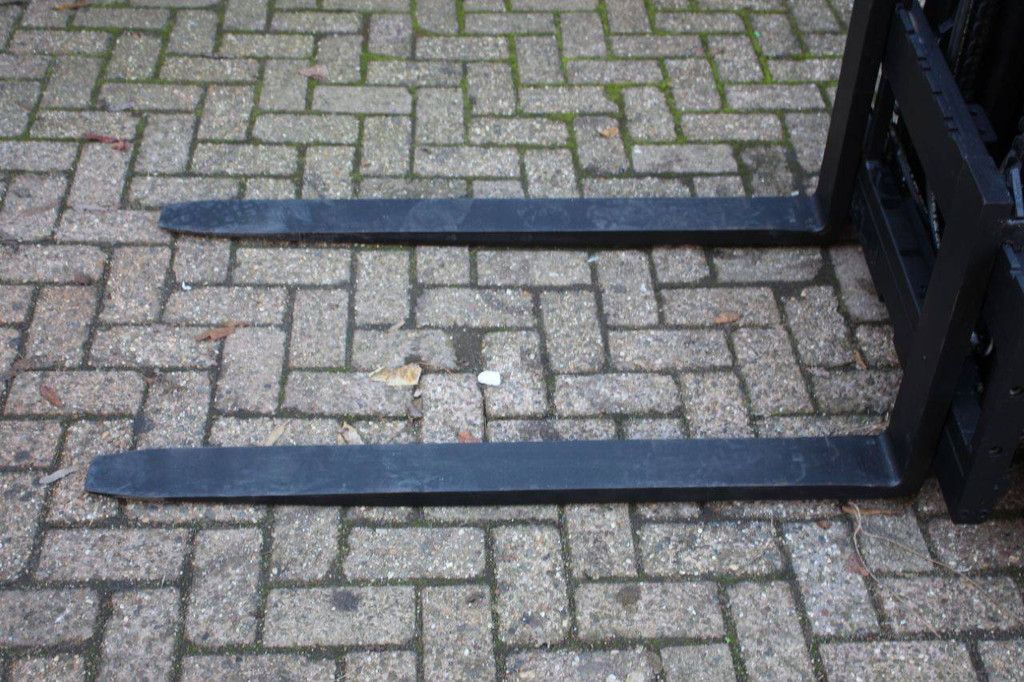 Toyota 8FBET20 Elektrogabelstapler 2000 kg 3,3 m 2012