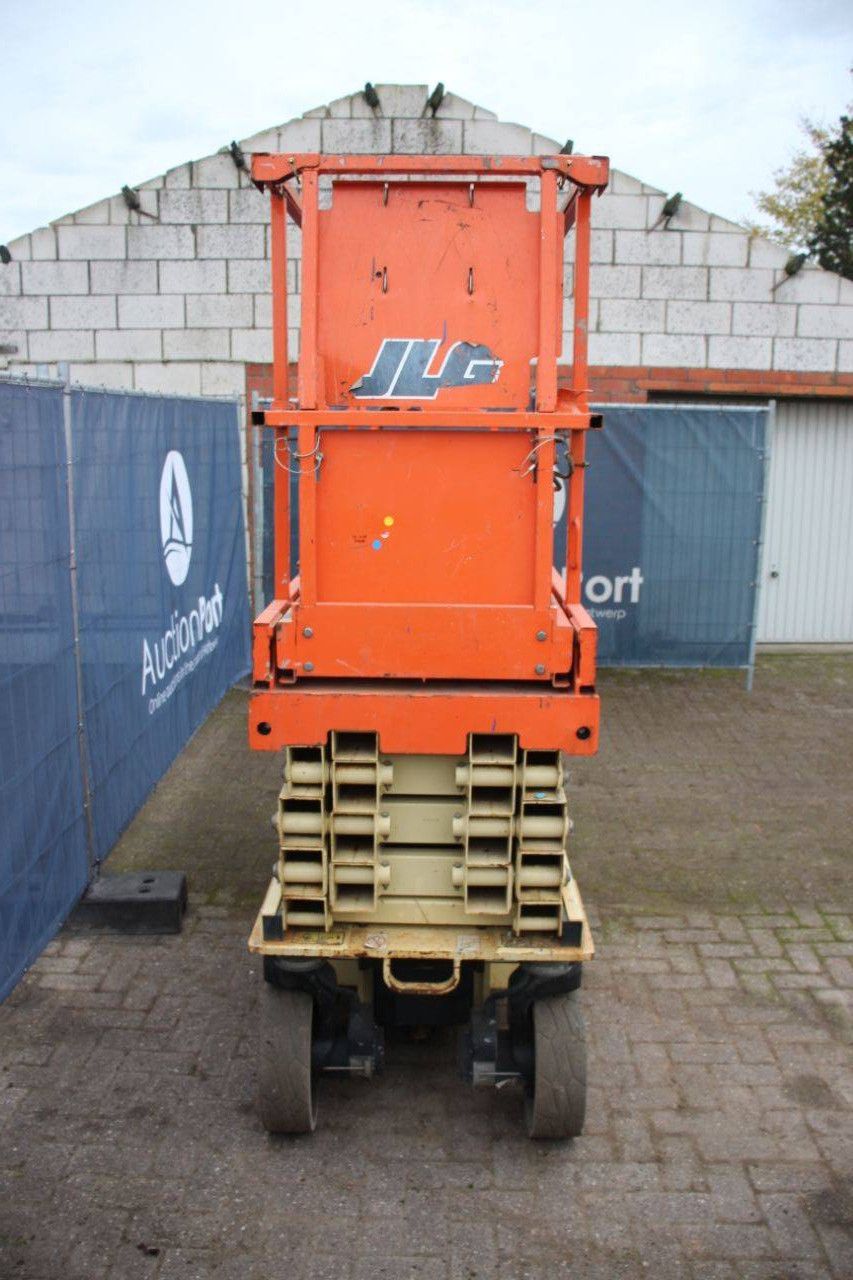 JLG 2632ES Electric Scissor Lift 9.77m 2015