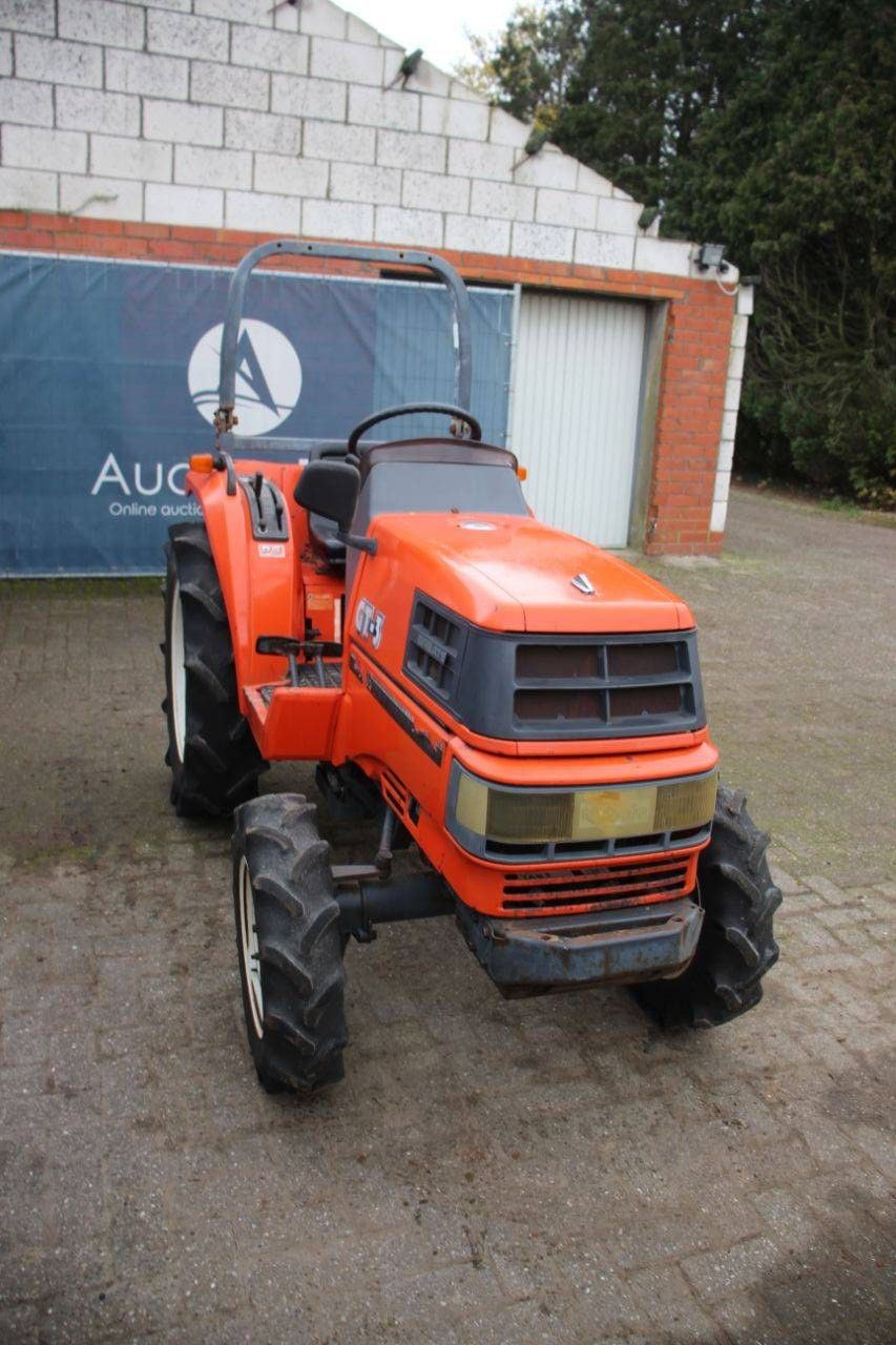 Kleintraktor Kubota GT-3 Diesel 21 PS