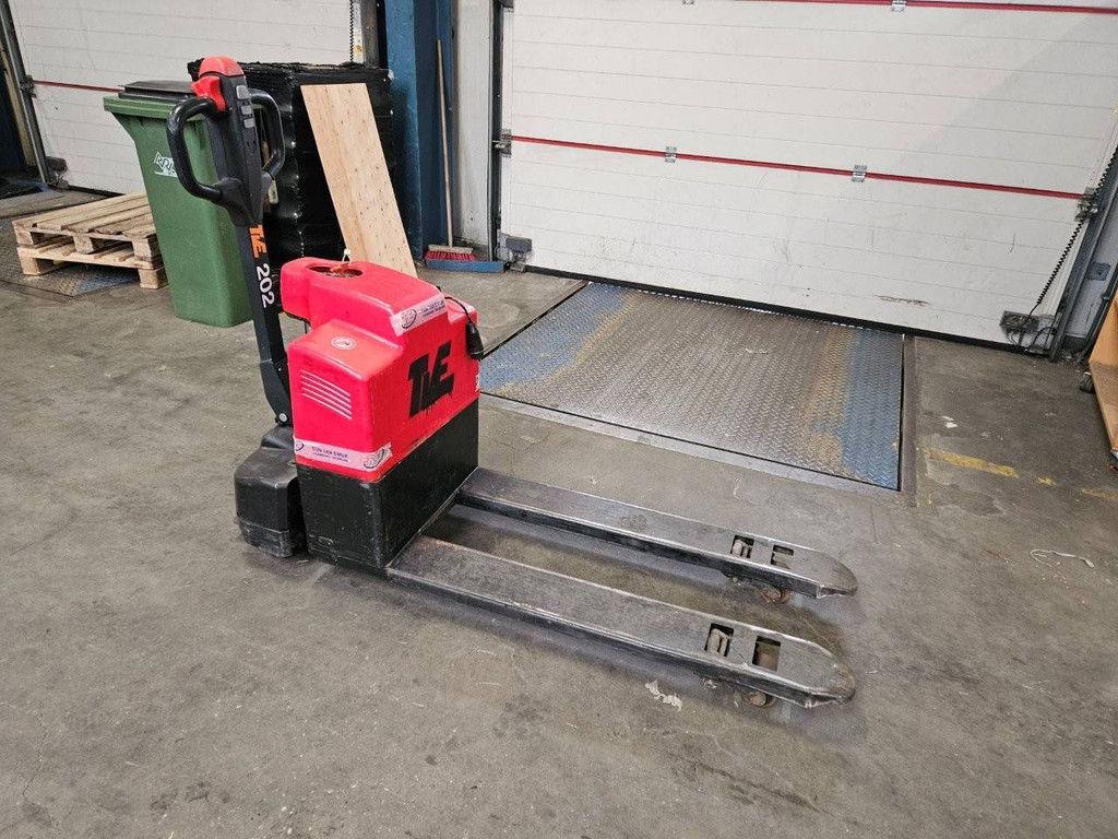 Pallet truck Linde MT15 Electric 1500kg 2018