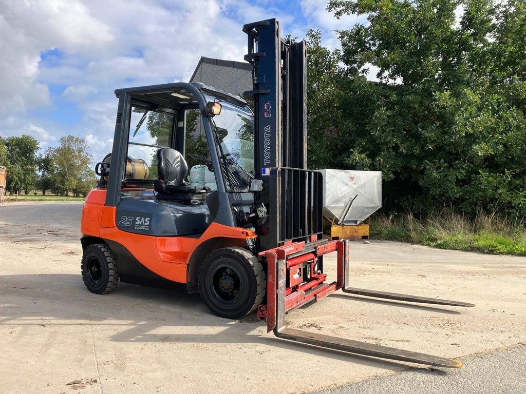 Gabelstapler Toyota 42-7FGF25 LPG 2500kg 2007