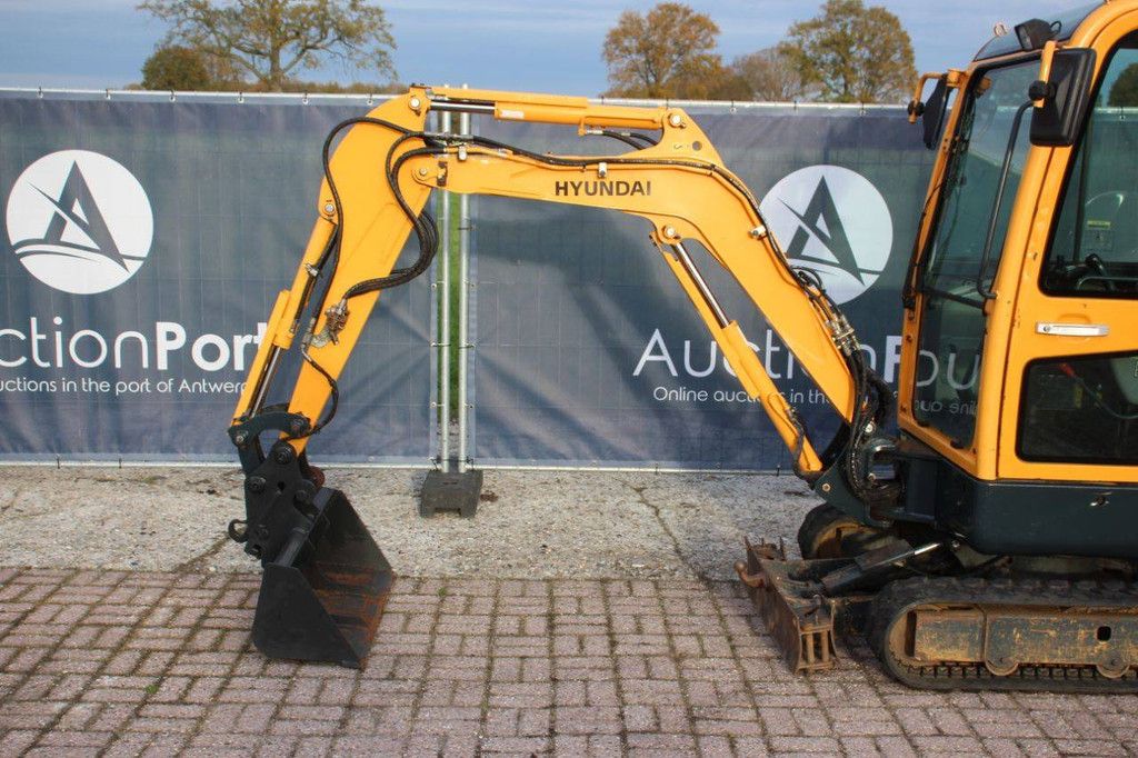 Mini excavator Hyundai Robex 18-9 Diesel 13.6kW 2019