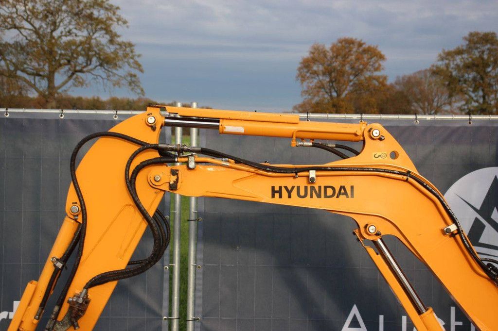 Mini excavator Hyundai Robex 18-9 Diesel 13.6kW 2019