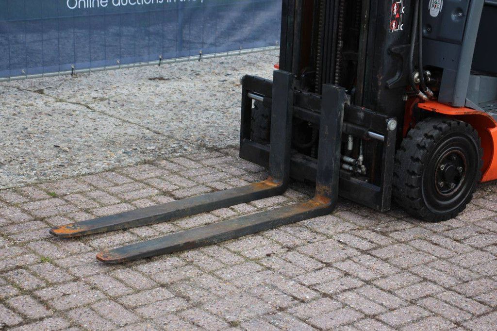 Toyota 8FBMK20T Elektrogabelstapler, 1850 kg, 4,7 m, Baujahr 2018