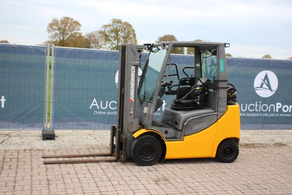 Gabelstapler Jungheinrich TFG 320s LPG 2000kg 4,4m 2018