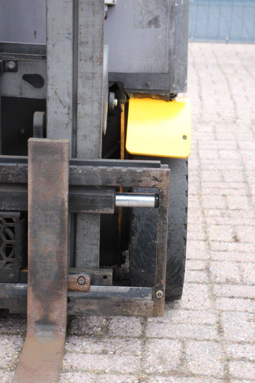 Gabelstapler Jungheinrich TFG 320s LPG 2000kg 4,4m 2018