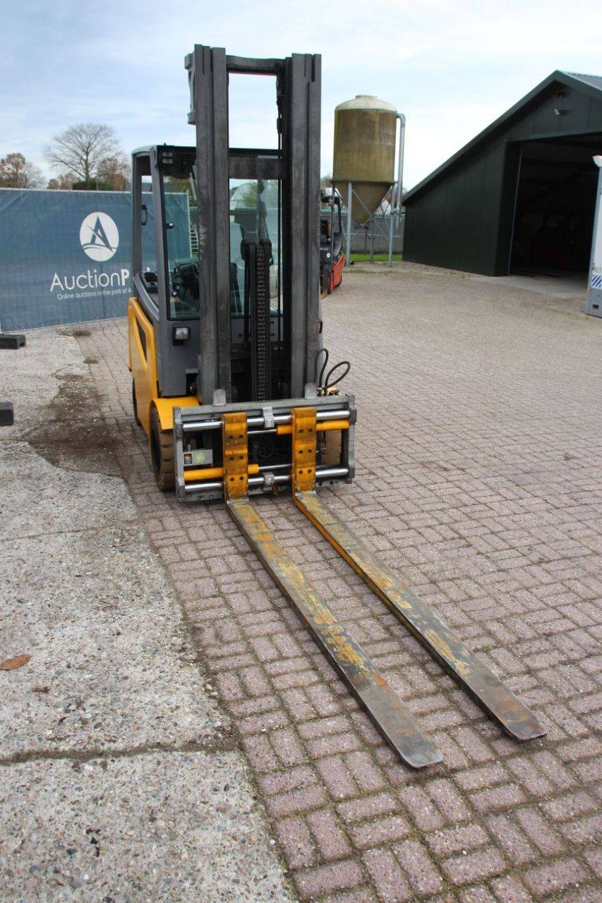 Forklift Jungheinrich EFG 430k Electric 3000kg 6m 2018