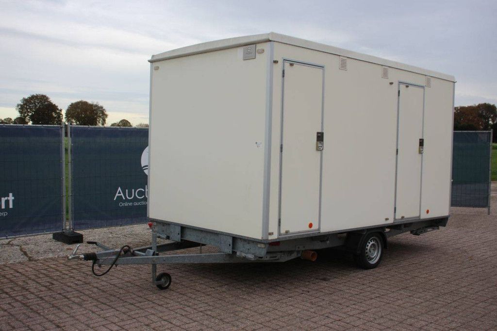 Closed trailer SCANVOGN BATH/TOILET VOGN 2013