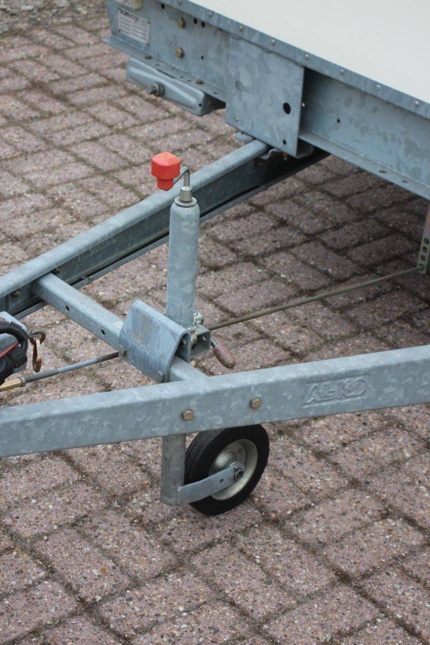 Closed trailer SCANVOGN BATH/TOILET VOGN 2013