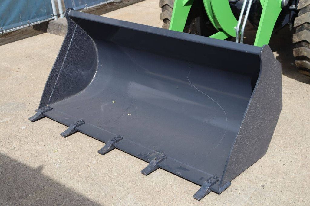 Kniklader Nycheki Y25-42 Diesel Nieuw