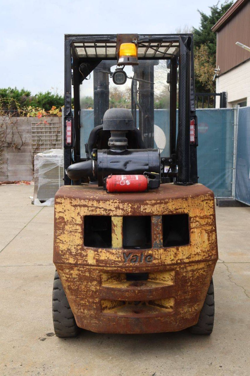Forklift Yale GDP30TF LPG 2650kg 4.91m 1998