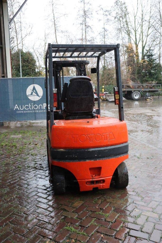 Toyota FBMF25 Elektro-Gabelstapler, 2500 kg