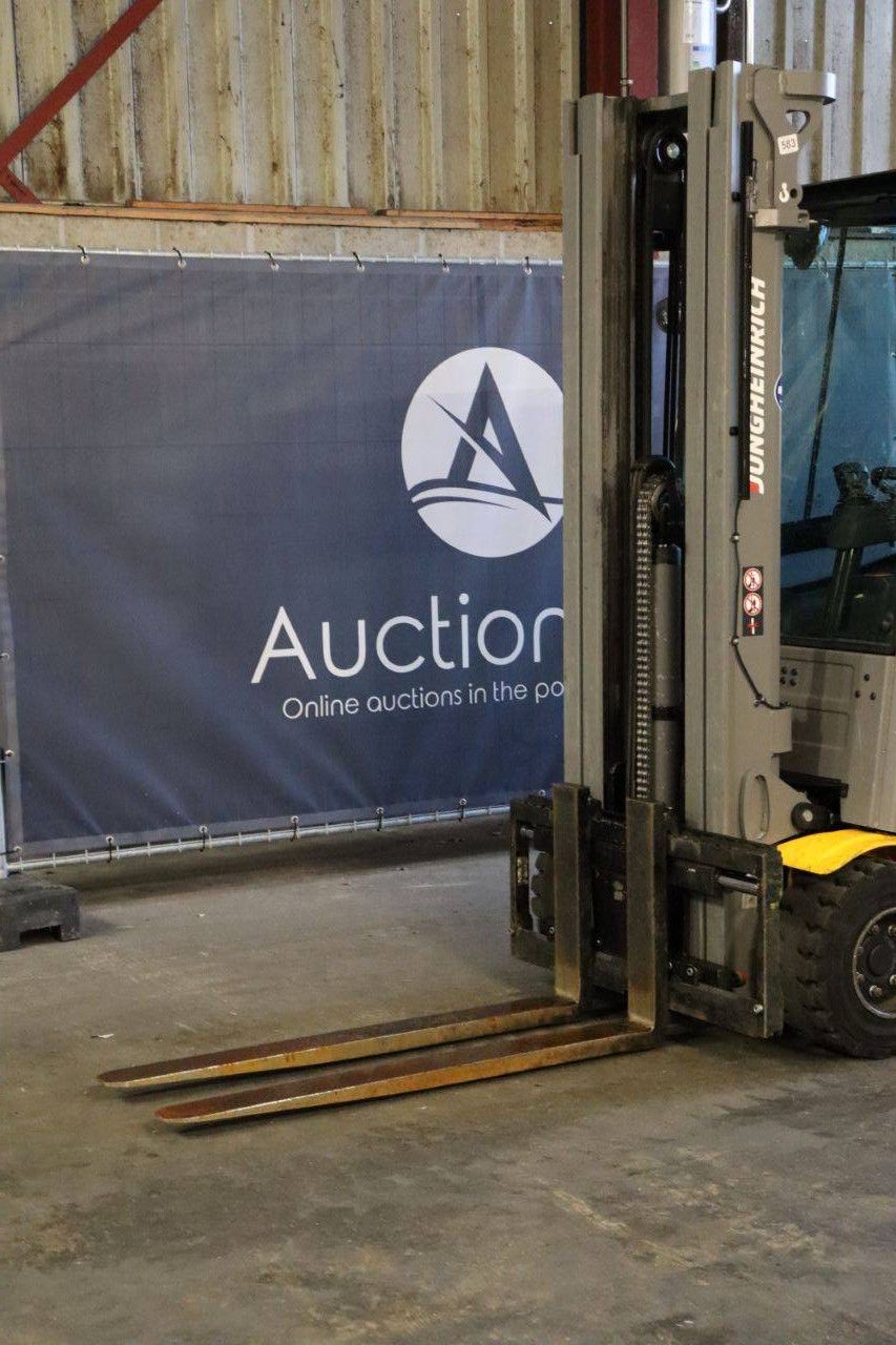 Forklift Jungheinrich EFG 320 Electric 2000kg 2018