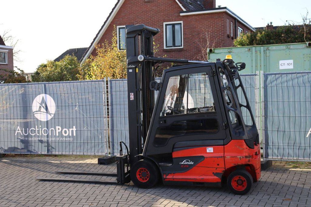 Forklift Linde E25-01 Electric 2500kg 7.0m 2015