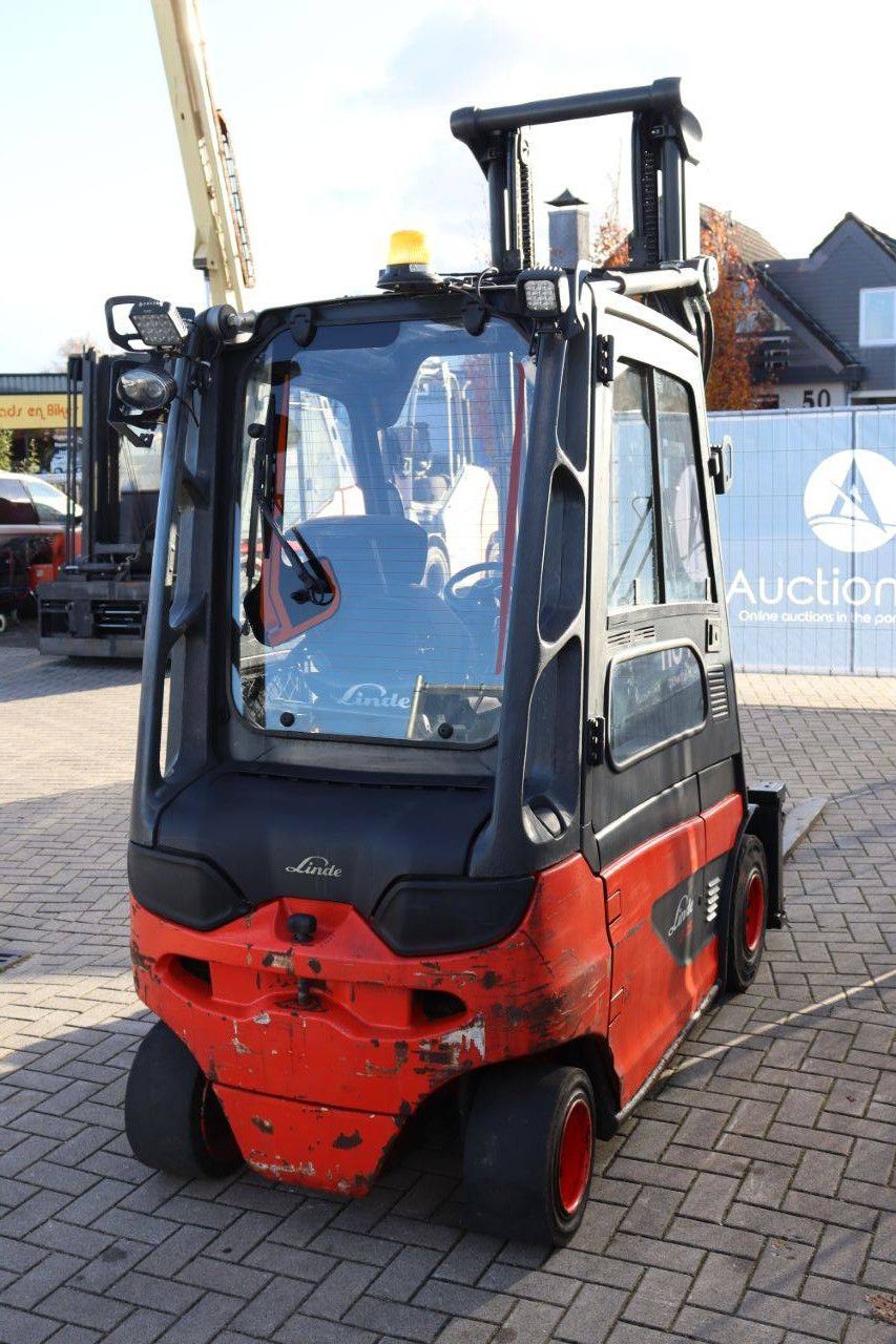 Forklift Linde E25-01 Electric 2500kg 7.0m 2015