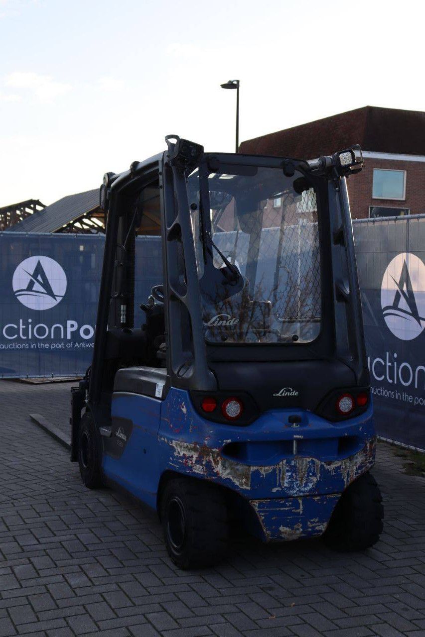 Heftruck Linde E30L-01 Elektrisch 3000kg 8m 2019