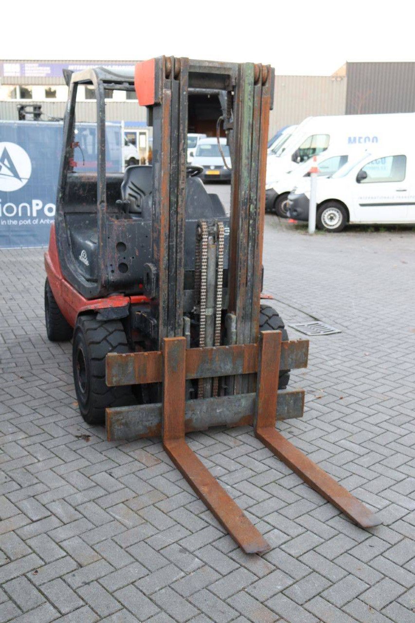 Gabelstapler Linde H30D-03 Diesel 2562 kg 4,64 m