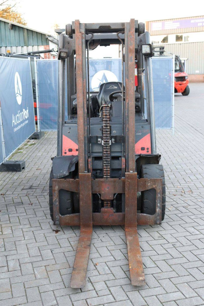 Forklift Linde H35D Diesel 3500kg 3.11m 2016