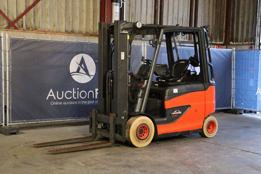 Gabelstapler Linde E25HL-01/600 Elektro 2500 kg 4,87 m 2017