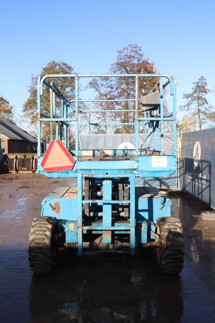 Scherenarbeitsbühne JLG 26-MRT Diesel 9,92 m 1998