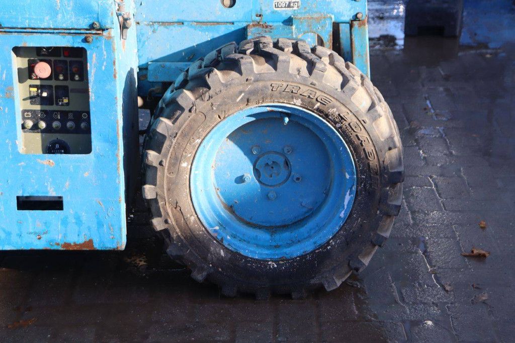 Scherenarbeitsbühne JLG 26-MRT Diesel 9,92 m 1998