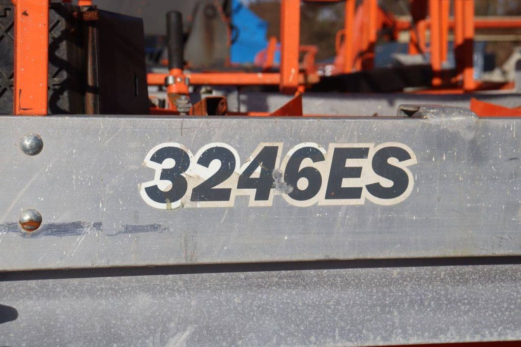 Konvolut von 6 JLG Scherenarbeitsbühnen