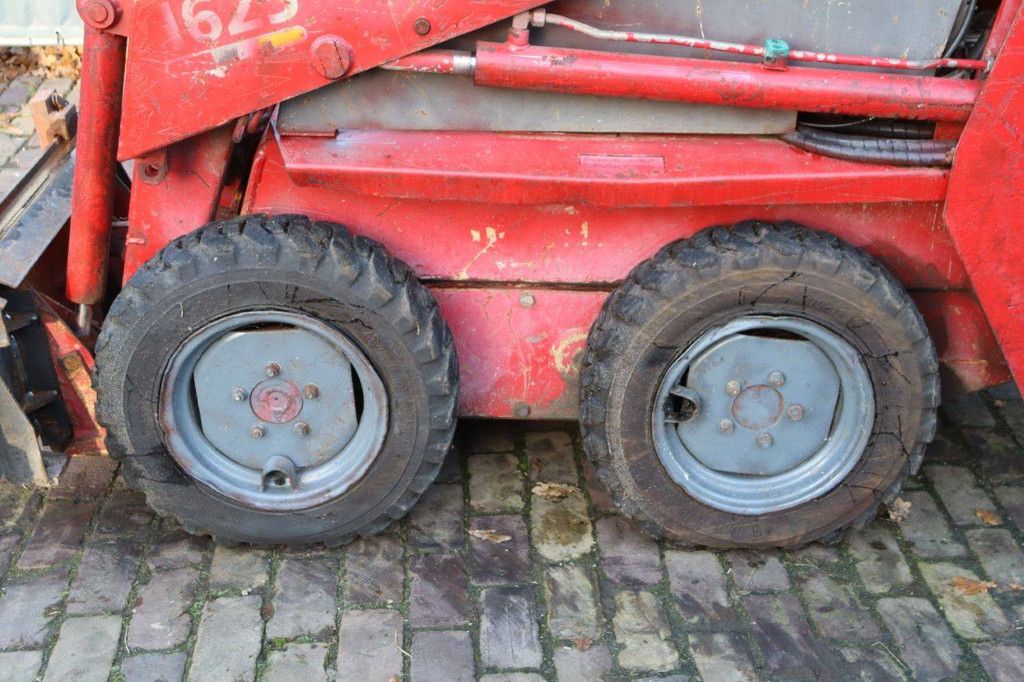 Skid Steer Loader 1625 Diesel