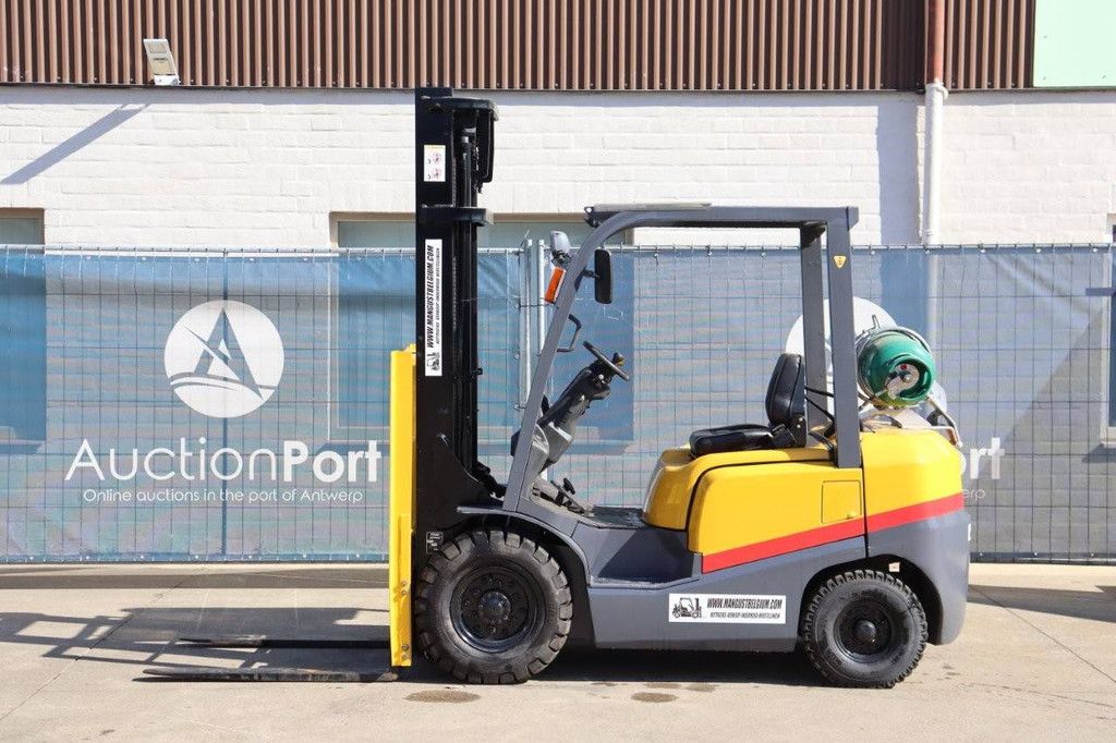 Gabelstapler TCM FGE25T4 LPG 2500kg 4,0m 2009