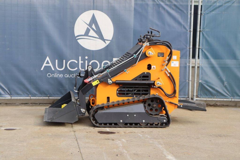 Kniklader LandHero Benzine Nieuw