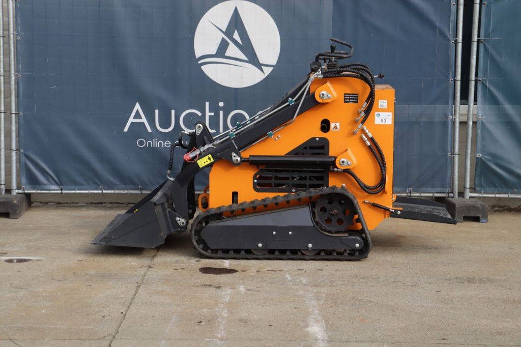 Kniklader LandHero Benzine Nieuw