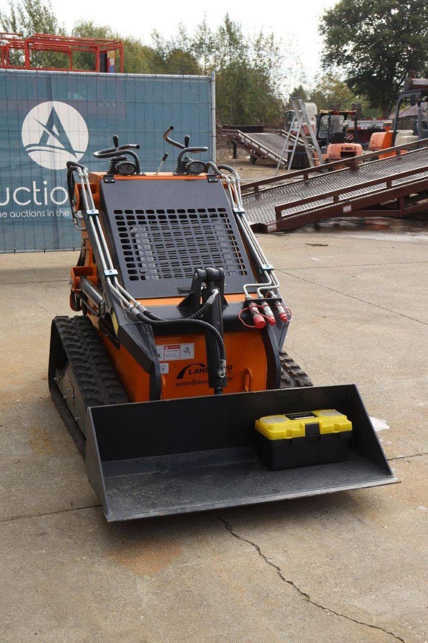 Kniklader LandHero Benzine Nieuw