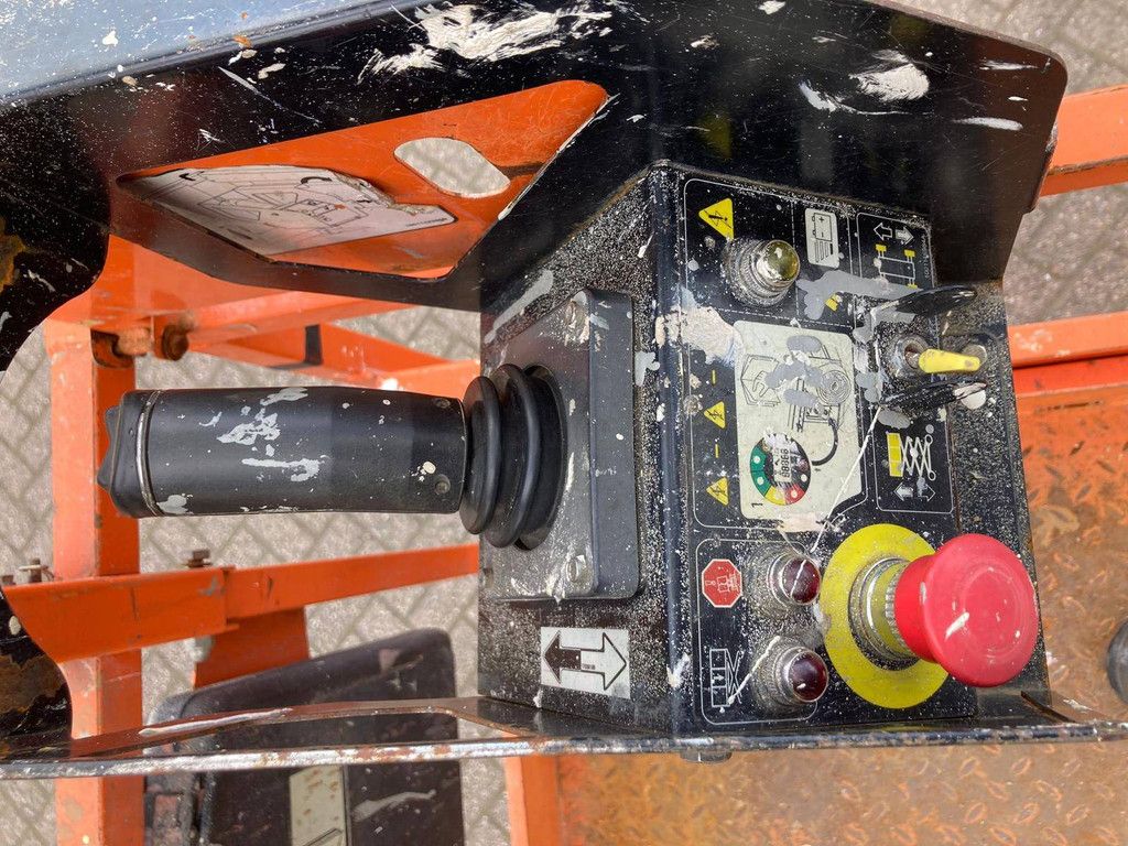 JLG 6 RS Elektrische Scherenbühne 7,79 m 2015