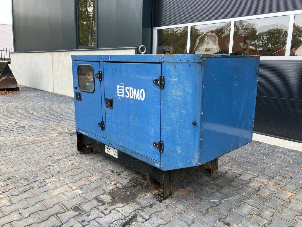 Generator SDMO J44K Diesel 44kVA 2010