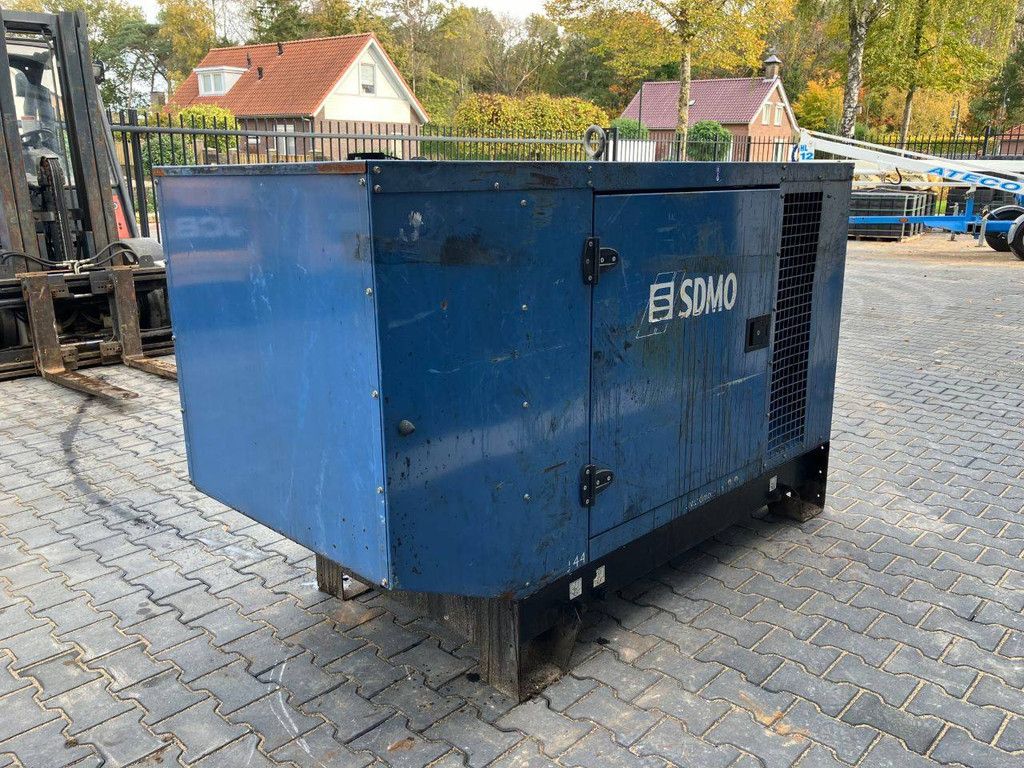 Generator SDMO J44K Diesel 44kVA 2010
