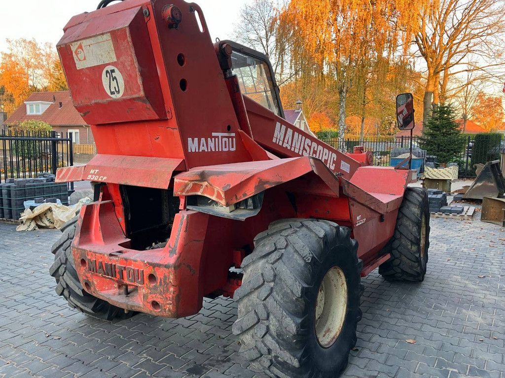 Manitou MT930CP Diesel-Teleskoplader 3000 kg 9 m