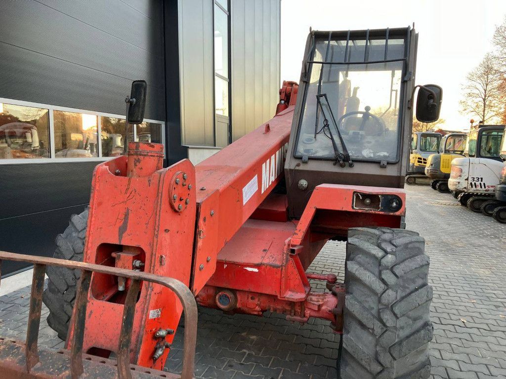 Manitou MT930CP Diesel-Teleskoplader 3000 kg 9 m