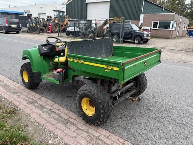 Gator John Deere HPX Gator Diesel 13.6kW 2004