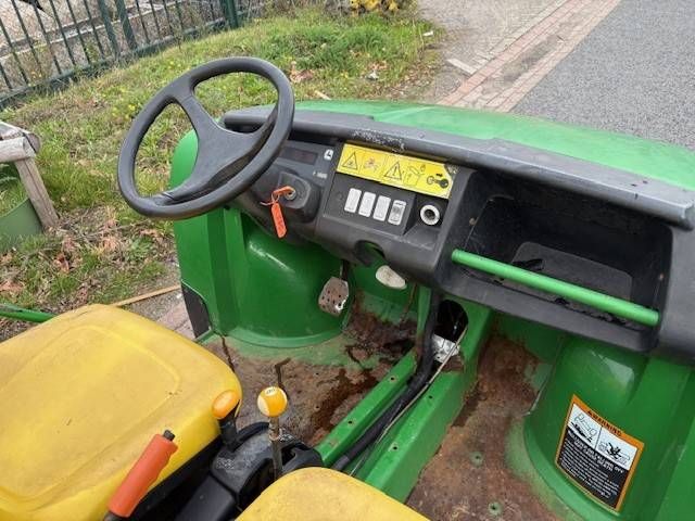 Gator John Deere HPX Gator Diesel 13.6kW 2004