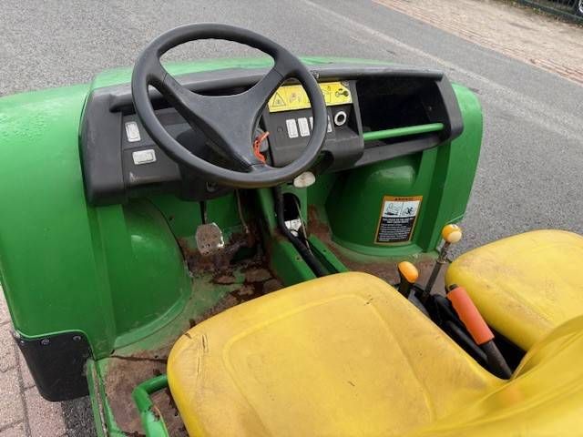 Gator John Deere HPX Gator Diesel 13.6kW 2004