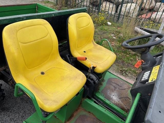 Gator John Deere HPX Gator Diesel 13.6kW 2004