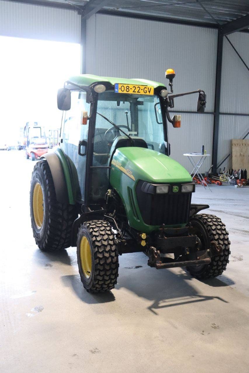 Traktor John Deere 4720 Diesel 2009