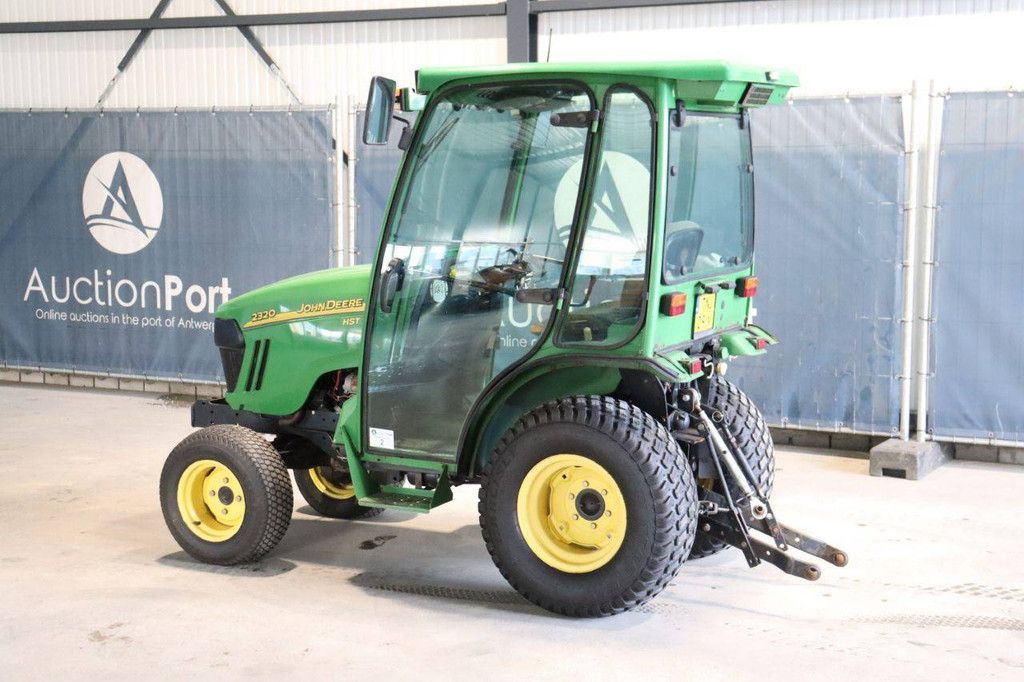 Tractor John Deere 2320 Diesel 2008