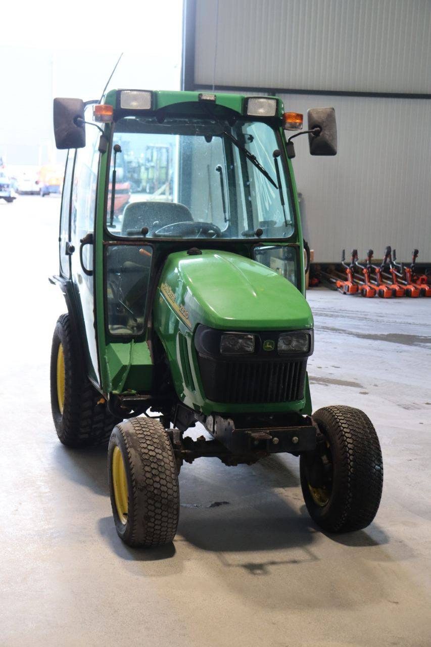 Tractor John Deere 2320 Diesel 2008