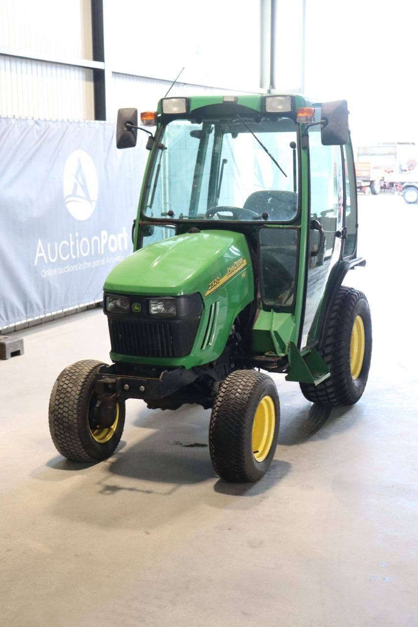 Tractor John Deere 2320 Diesel 2008