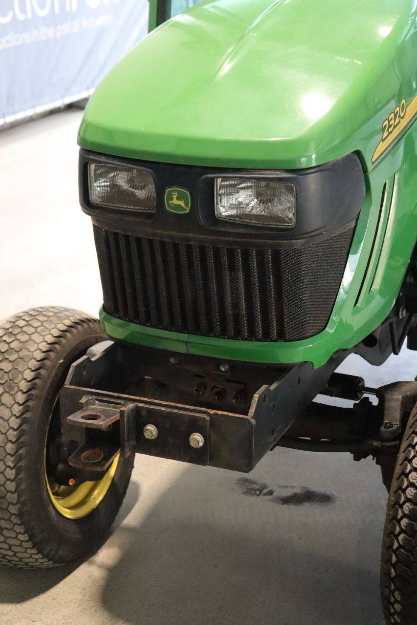 Tractor John Deere 2320 Diesel 2008