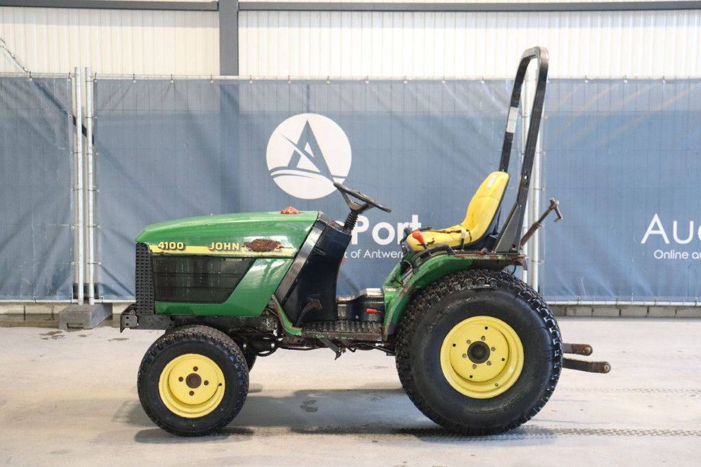 Mini tractor John Deere 4100 Diesel