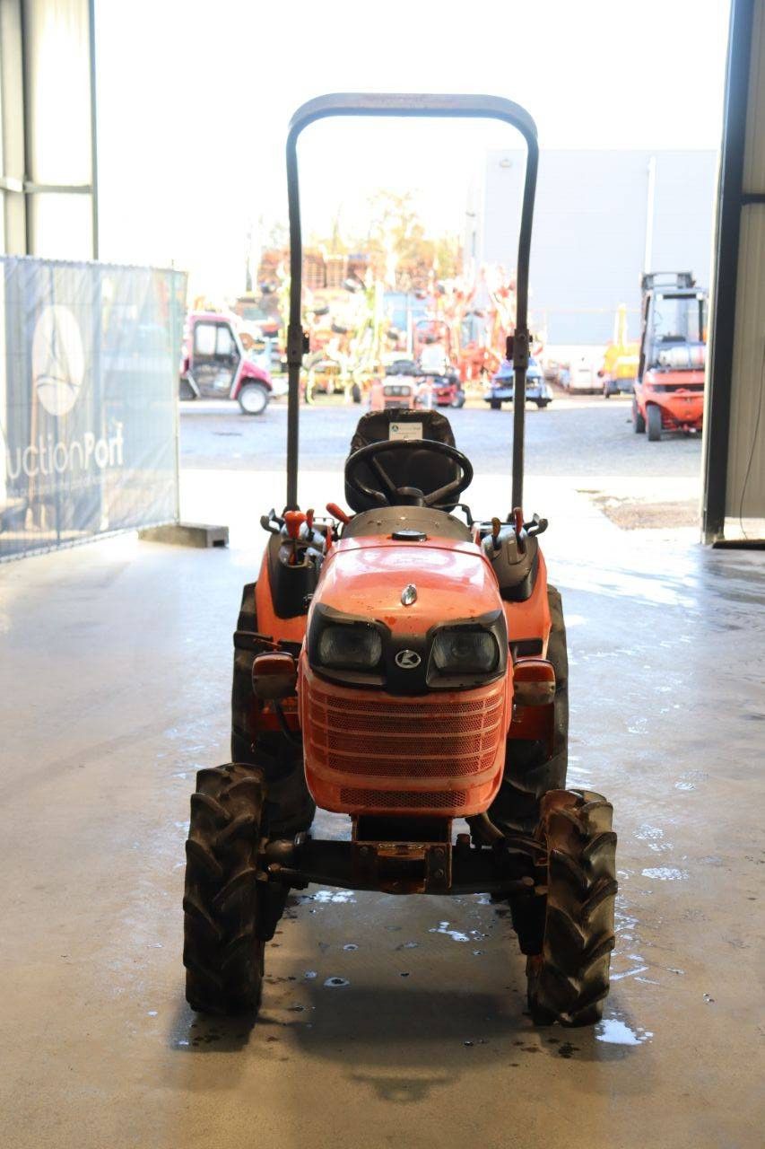 Kleintraktor Kubota B2420 Diesel