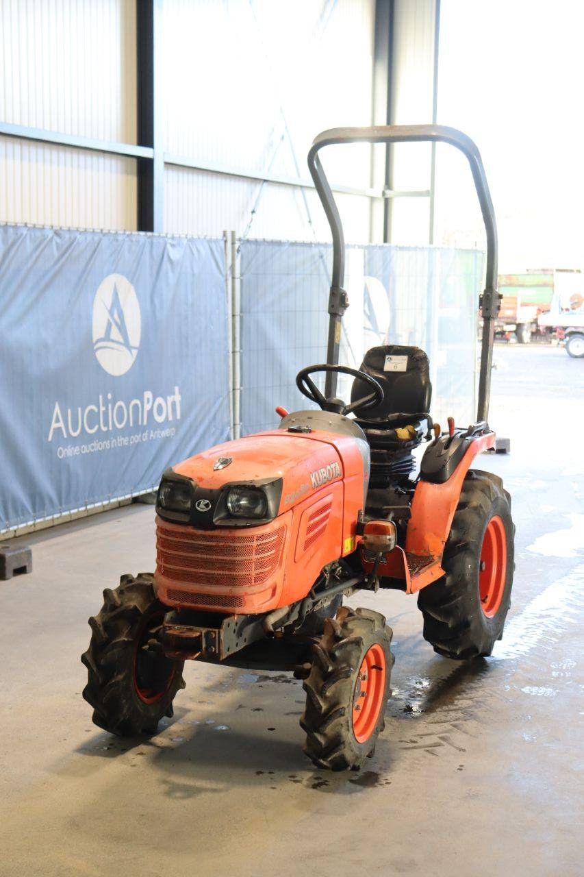 Kleintraktor Kubota B2420 Diesel