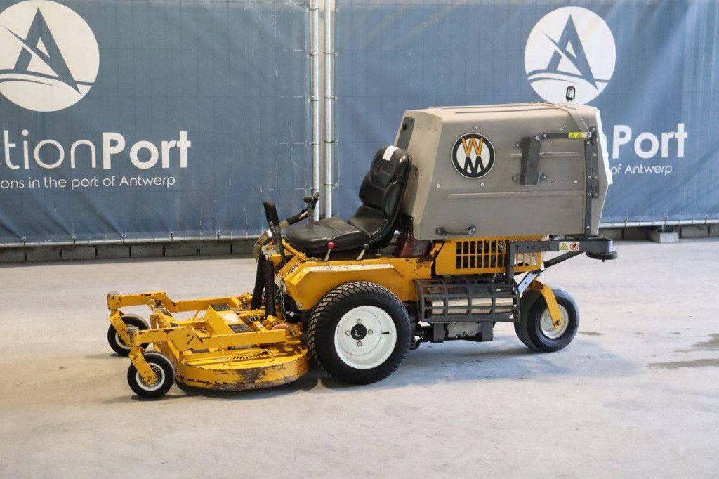 Walker YD18-35 Petrol Riding Mower