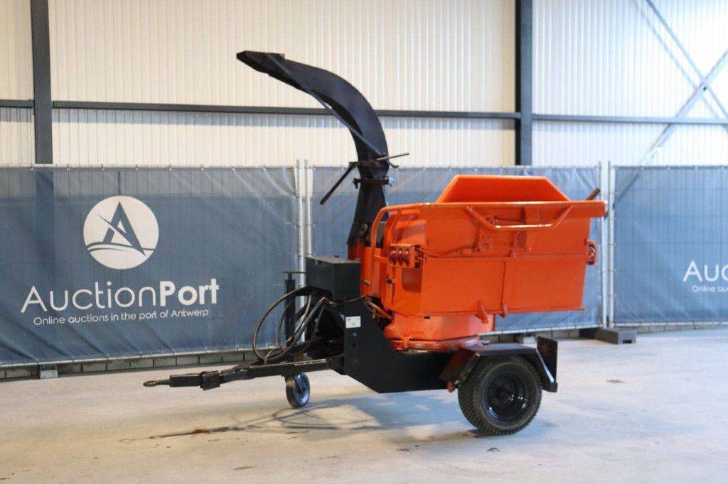 Wood chipper 327ZS 2006
